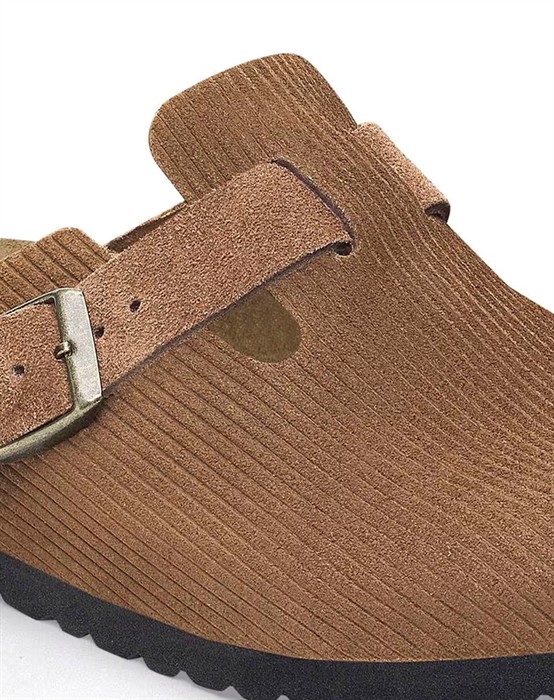 Boston Suede Embossed - Corduroy Dark Tea